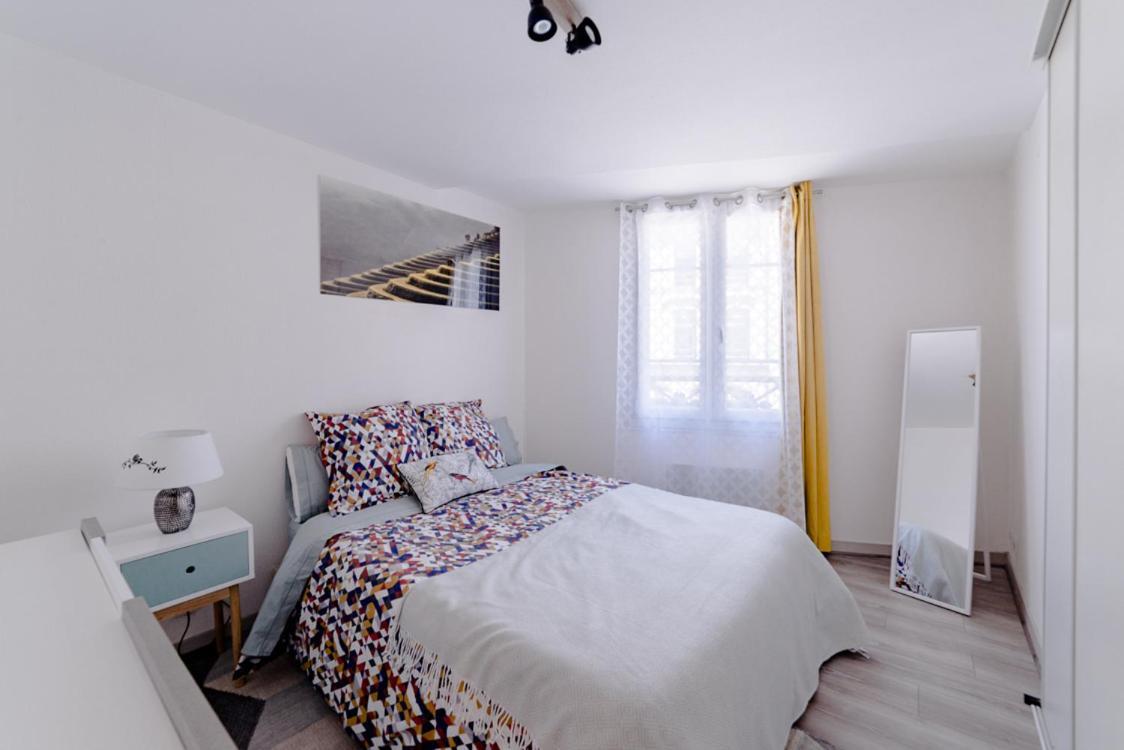 Bijoux Central Aparthotel ลิมอจส์ ภายนอก รูปภาพ